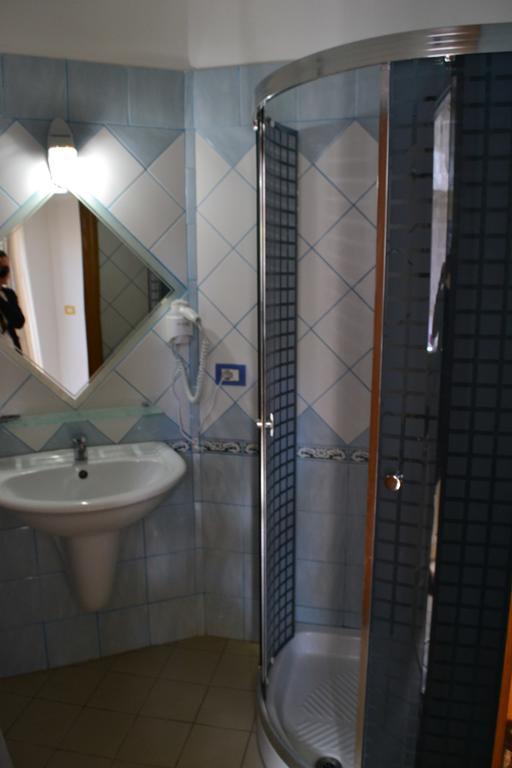 Hotel Alpine Vlore Room photo